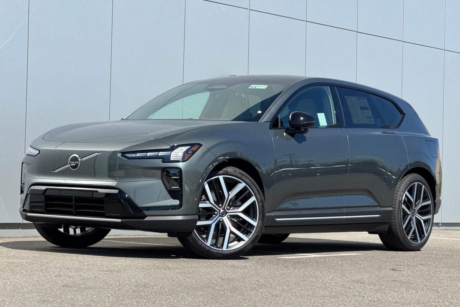 2027 Volvo EX60 Ultra