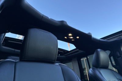 2021 Jeep Wrangler Unlimited Sahara High Altitude