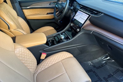 2023 Jeep Grand Cherokee L Summit