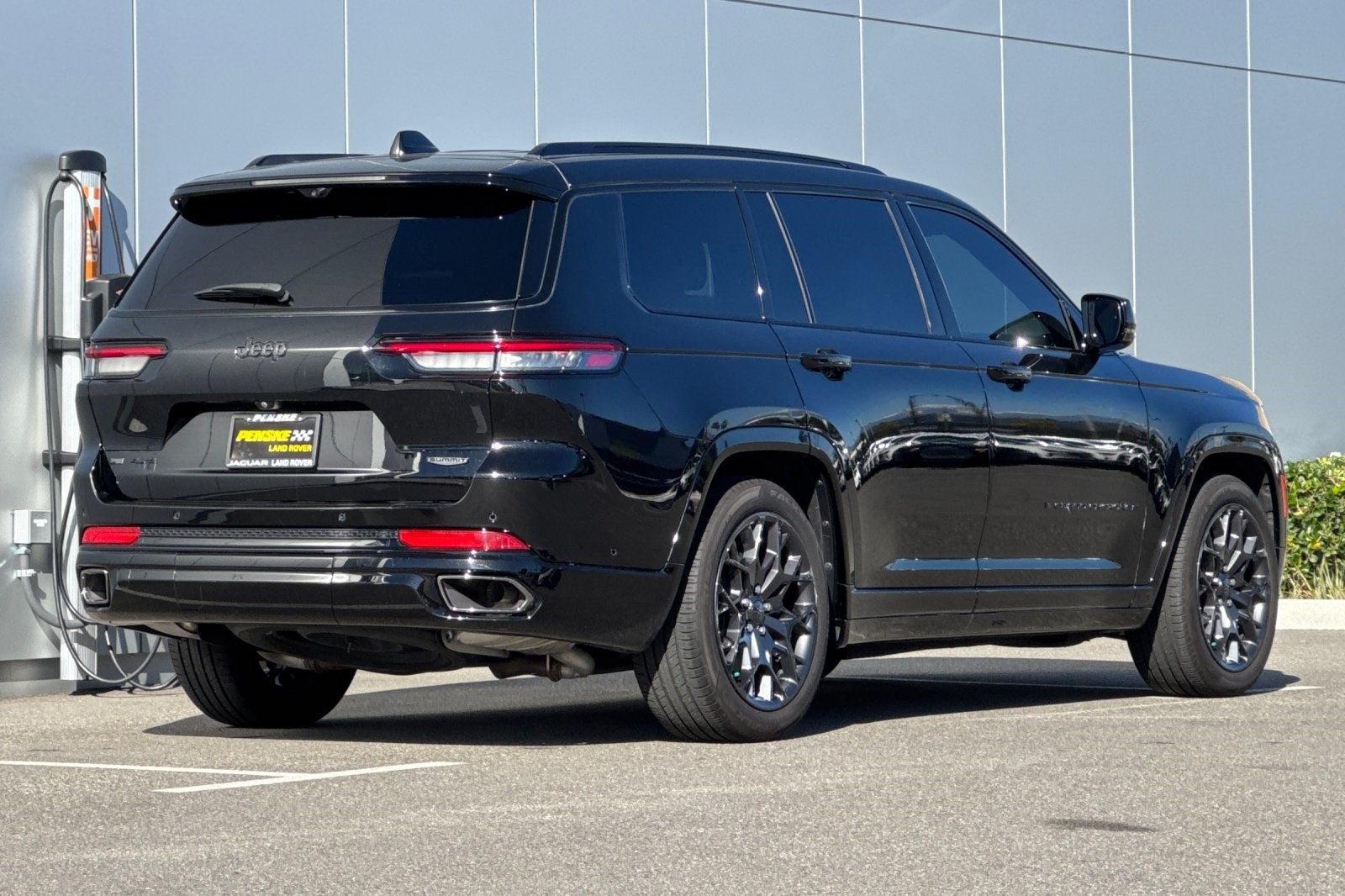 2023 Jeep Grand Cherokee L Summit