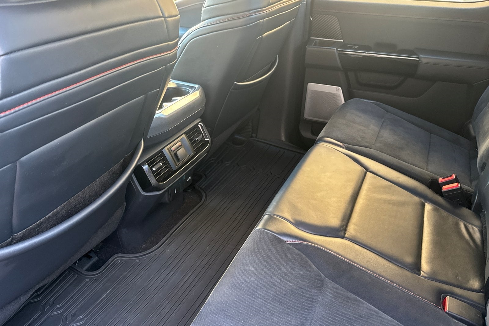 2023 Ford F-150 Raptor R