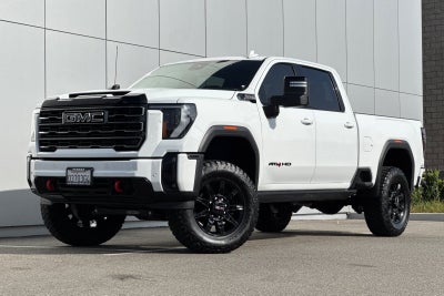 2025 GMC Sierra 2500HD AT4