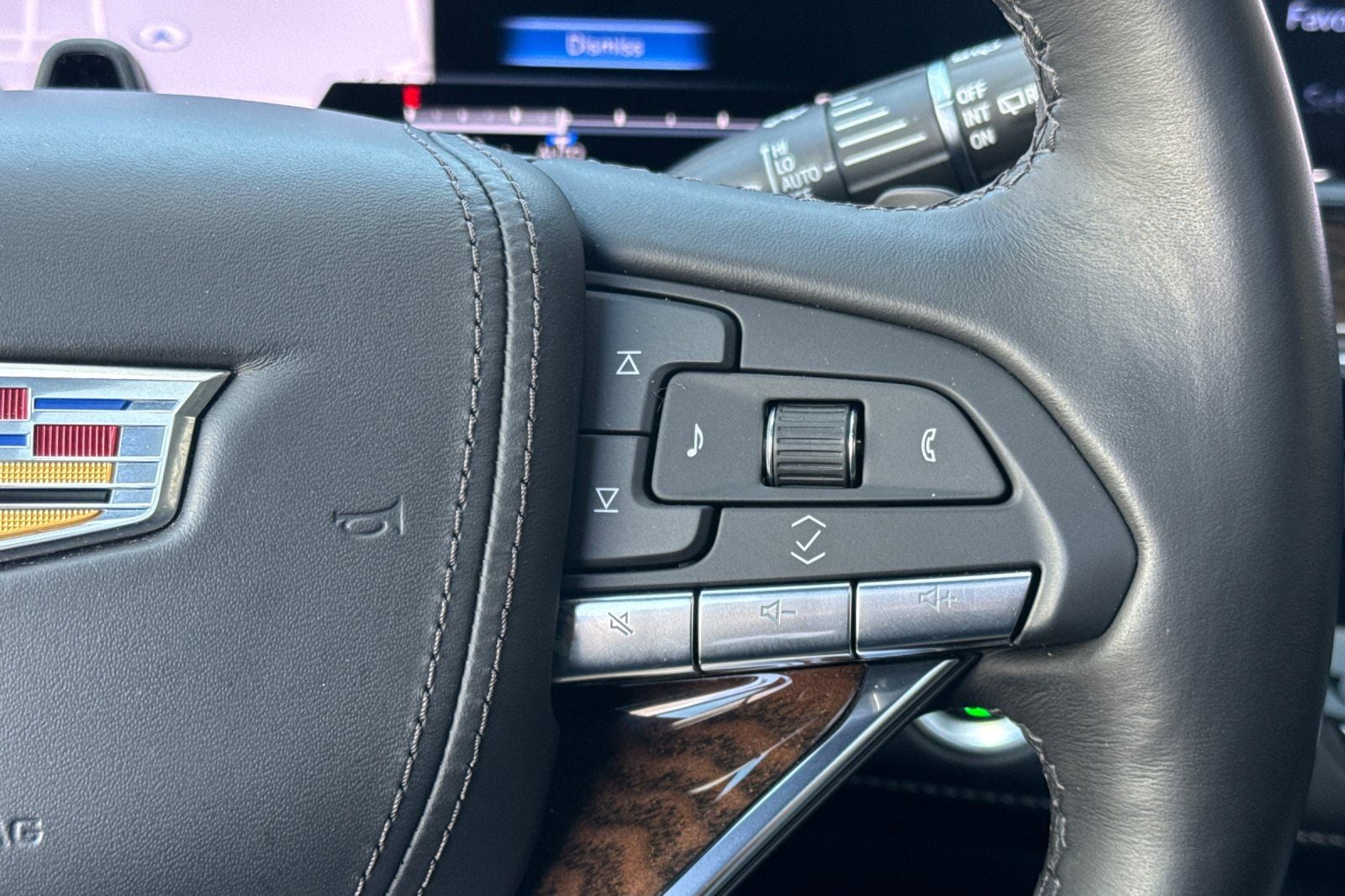 2024 Cadillac Escalade ESV Sport Platinum