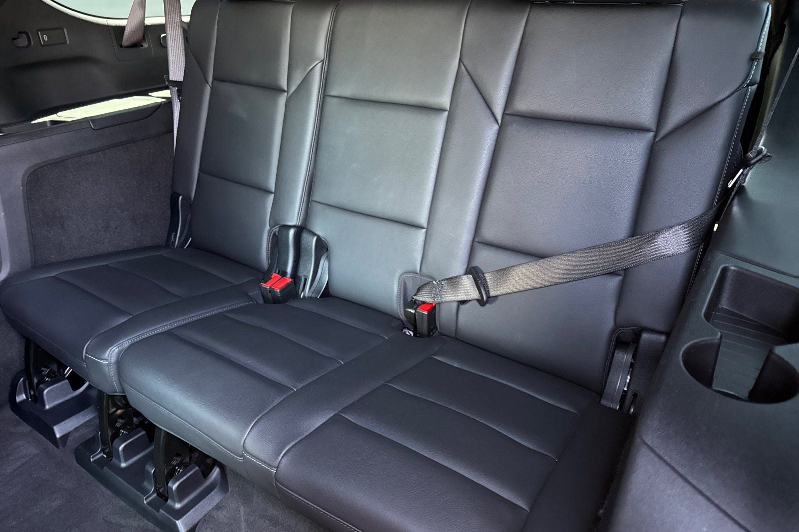 2025 Cadillac Escalade ESV Luxury