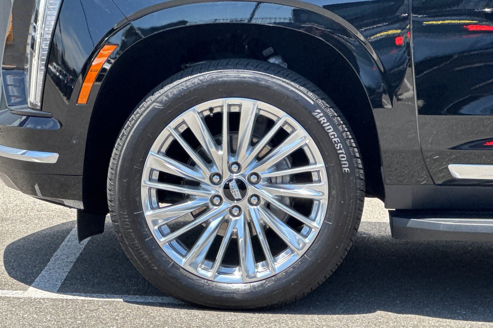 2025 Cadillac Escalade ESV Luxury