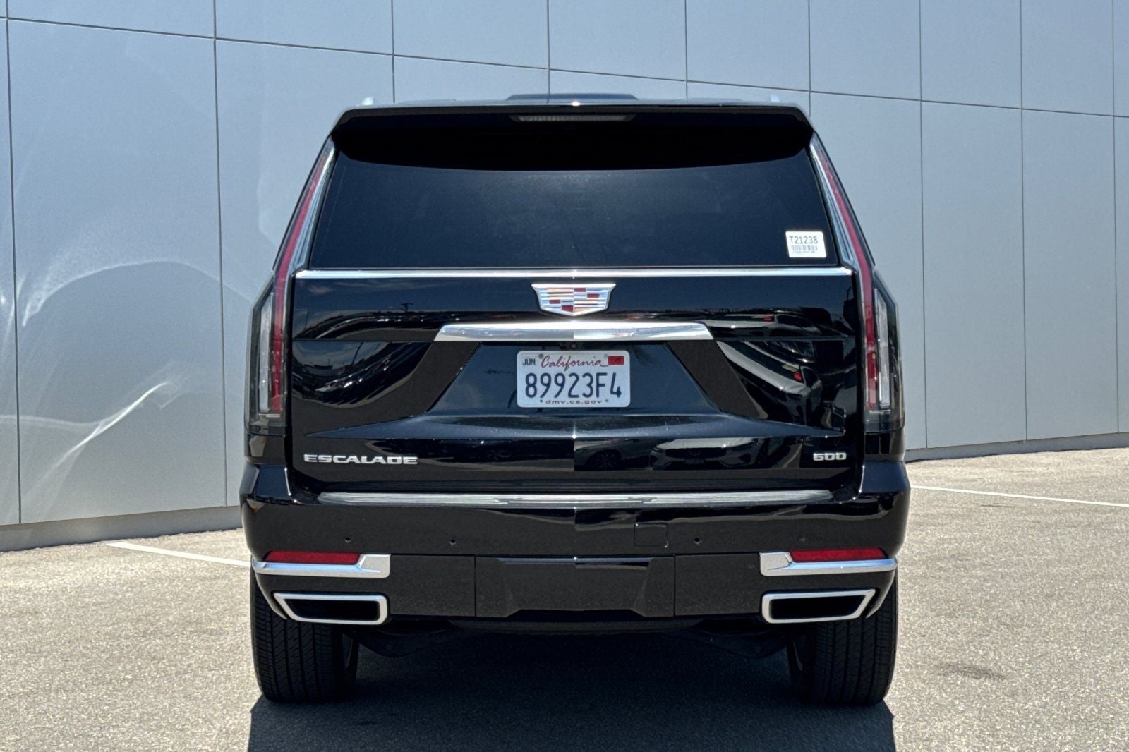2025 Cadillac Escalade ESV Luxury