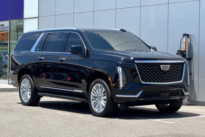 2025 Cadillac Escalade ESV Luxury