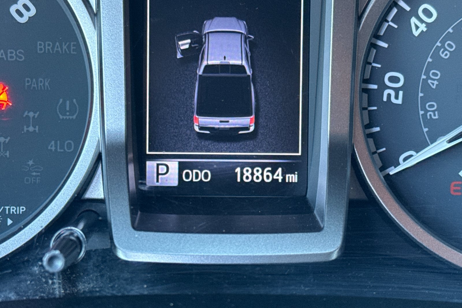 2020 Toyota Tacoma SR5 V6