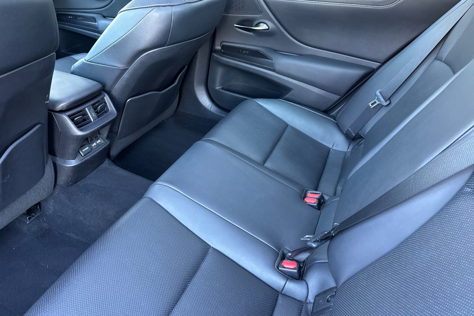2021 Lexus ES 350
