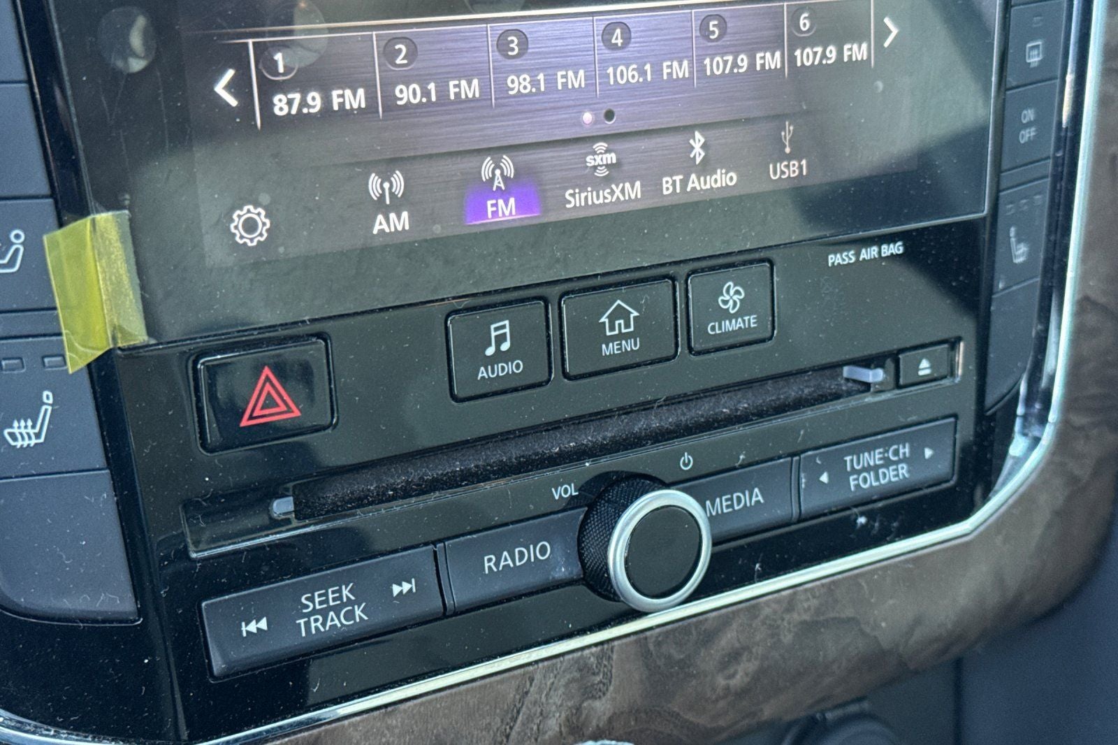 2021 INFINITI QX80 Premium Select