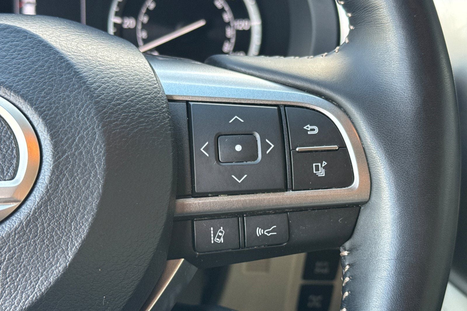2023 Lexus GX 460 Premium Plus