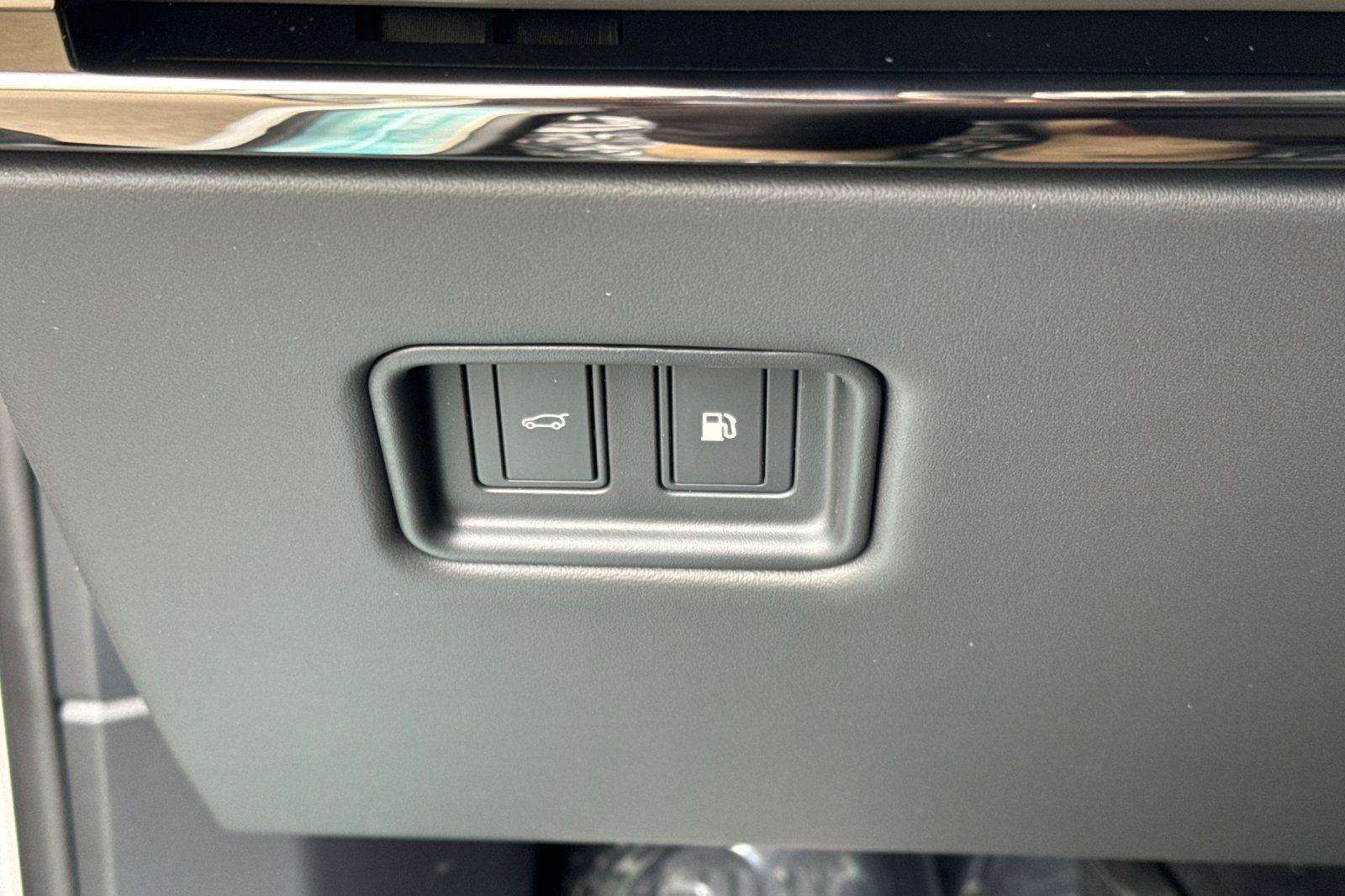 2026 Land Rover Range Rover Sport Plug-in Hybrid Dynamic SE