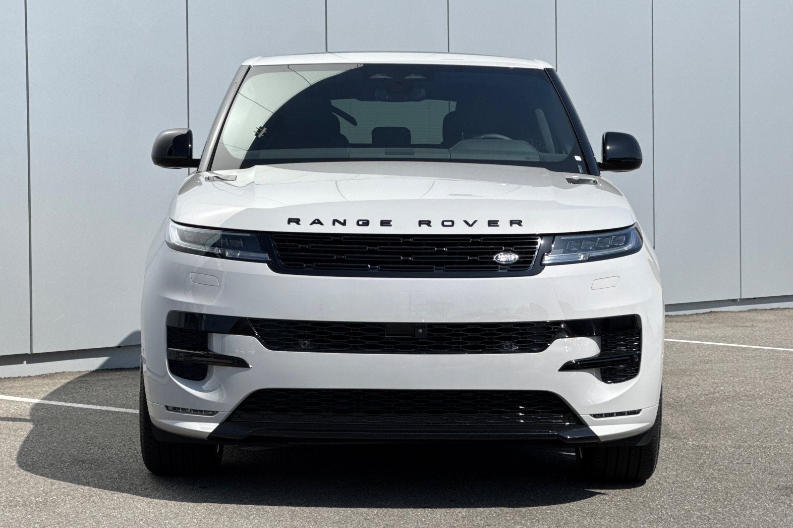 2026 Land Rover Range Rover Sport Plug-in Hybrid Dynamic SE