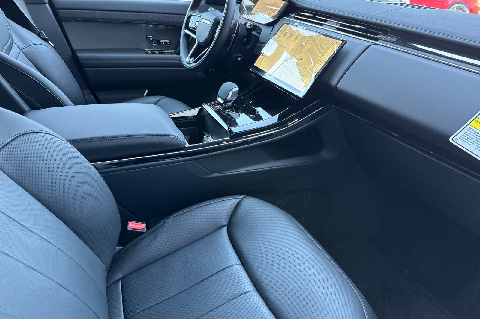 2026 Land Rover Range Rover Sport Plug-in Hybrid Dynamic SE