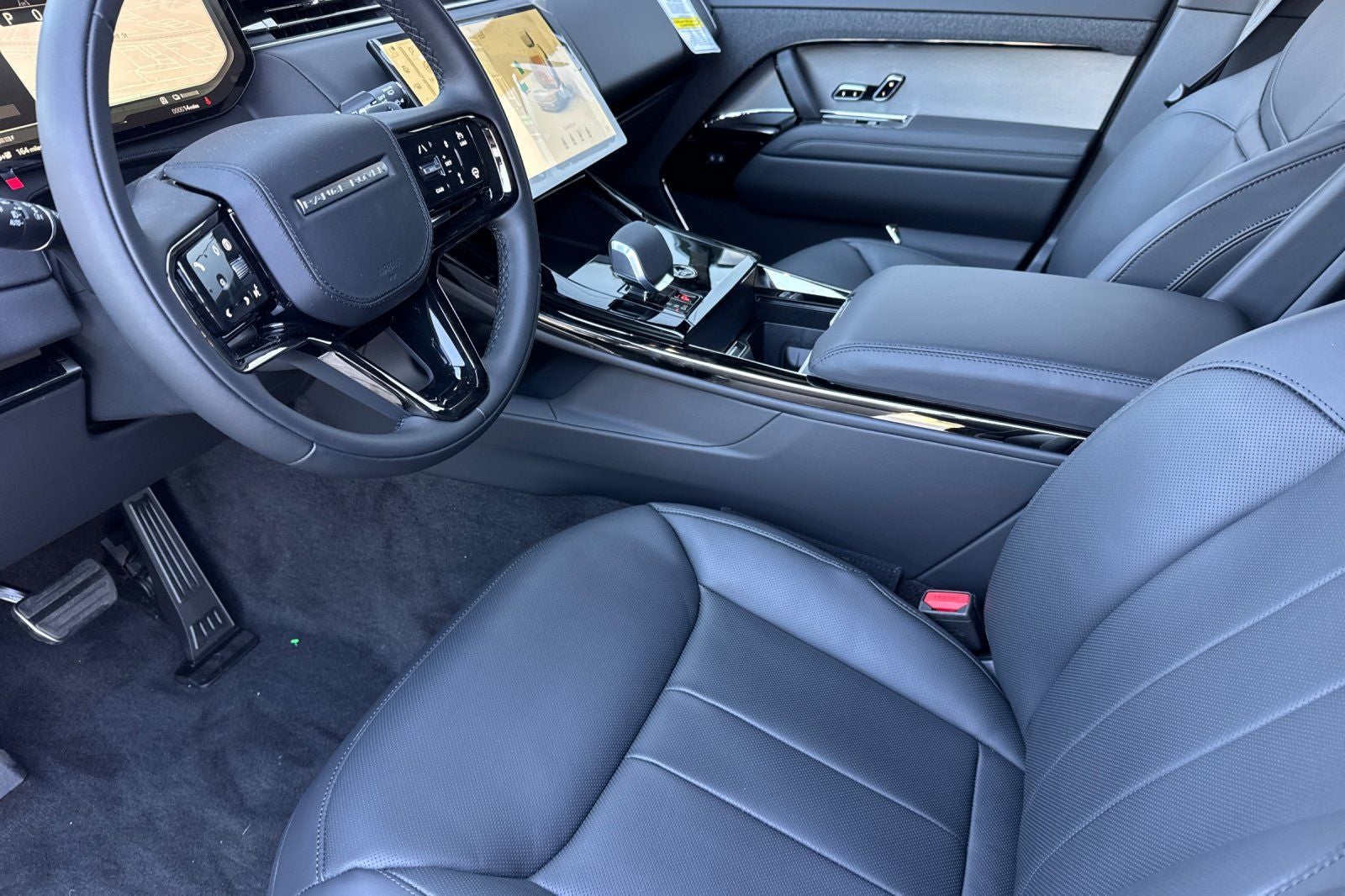 2026 Land Rover Range Rover Sport Plug-in Hybrid Dynamic SE