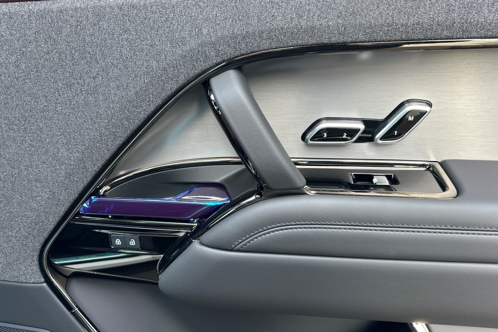 2025 Land Rover Range Rover Sport Plug-in Hybrid Dynamic SE