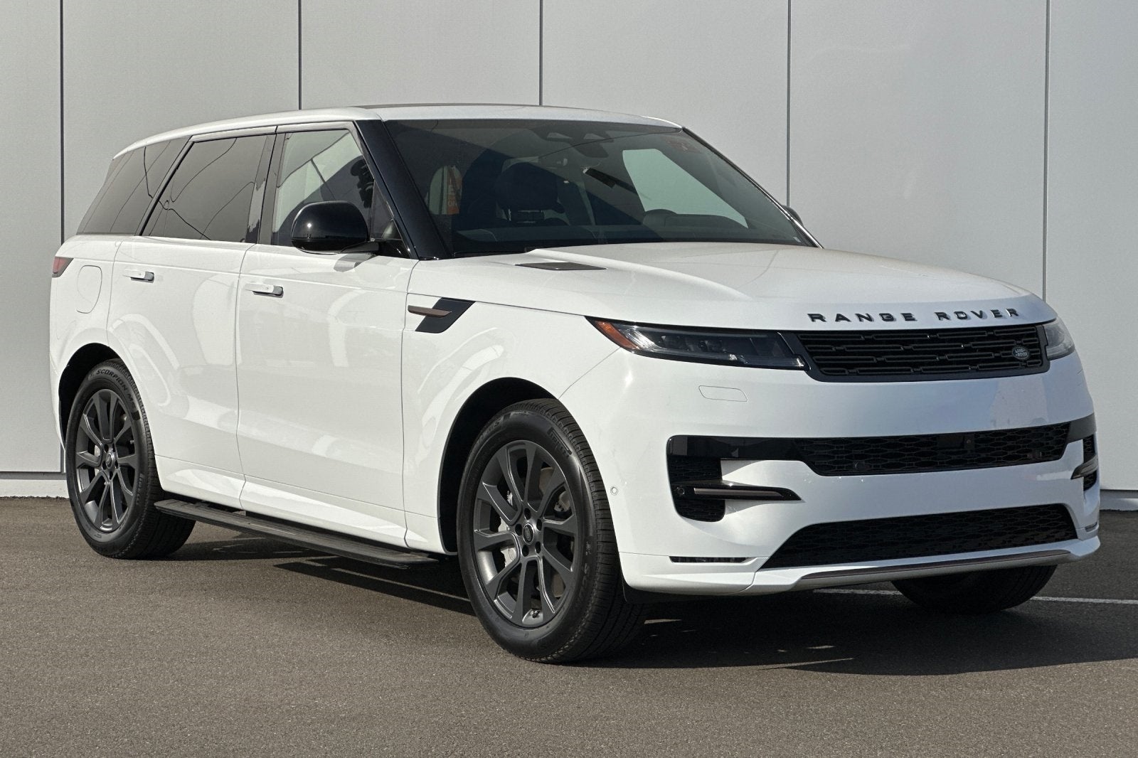 2025 Land Rover Range Rover Sport Plug-in Hybrid Dynamic SE