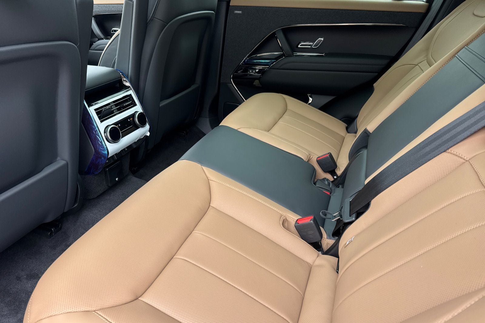 2026 Land Rover Range Rover Sport Dynamic SE