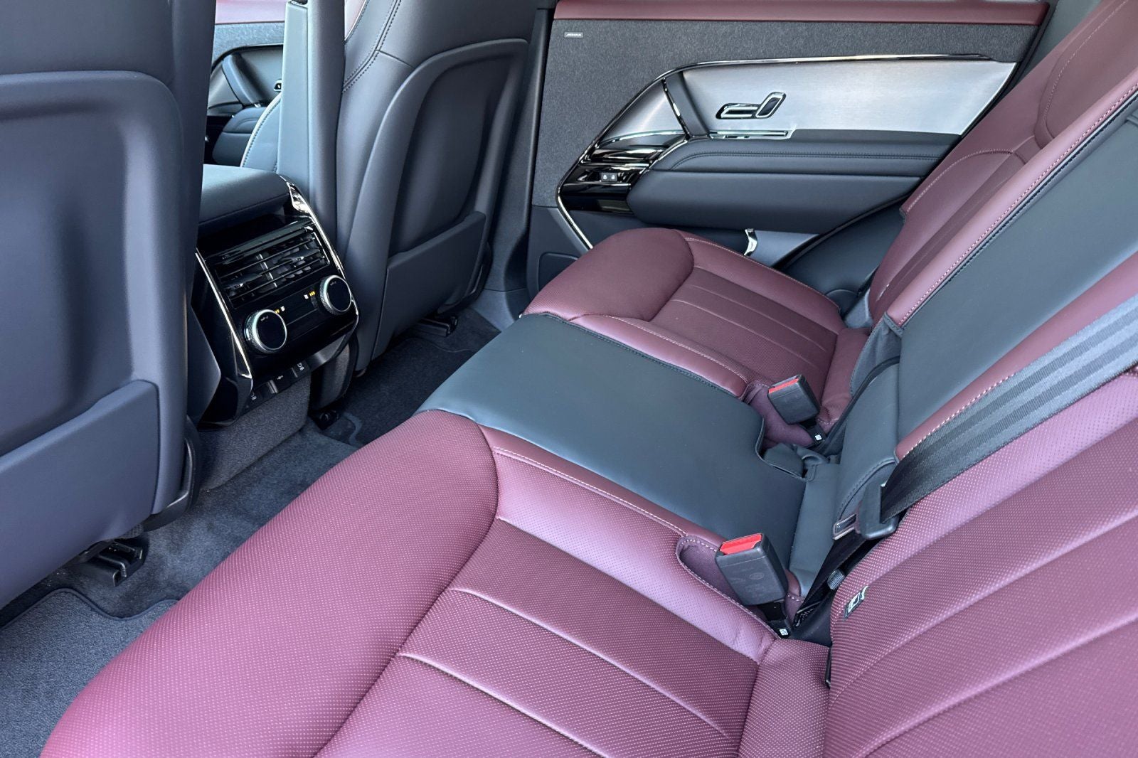 2026 Land Rover Range Rover Sport Dynamic SE