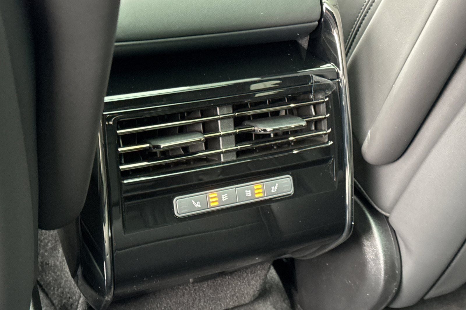 2026 Land Rover Range Rover Sport Dynamic SE