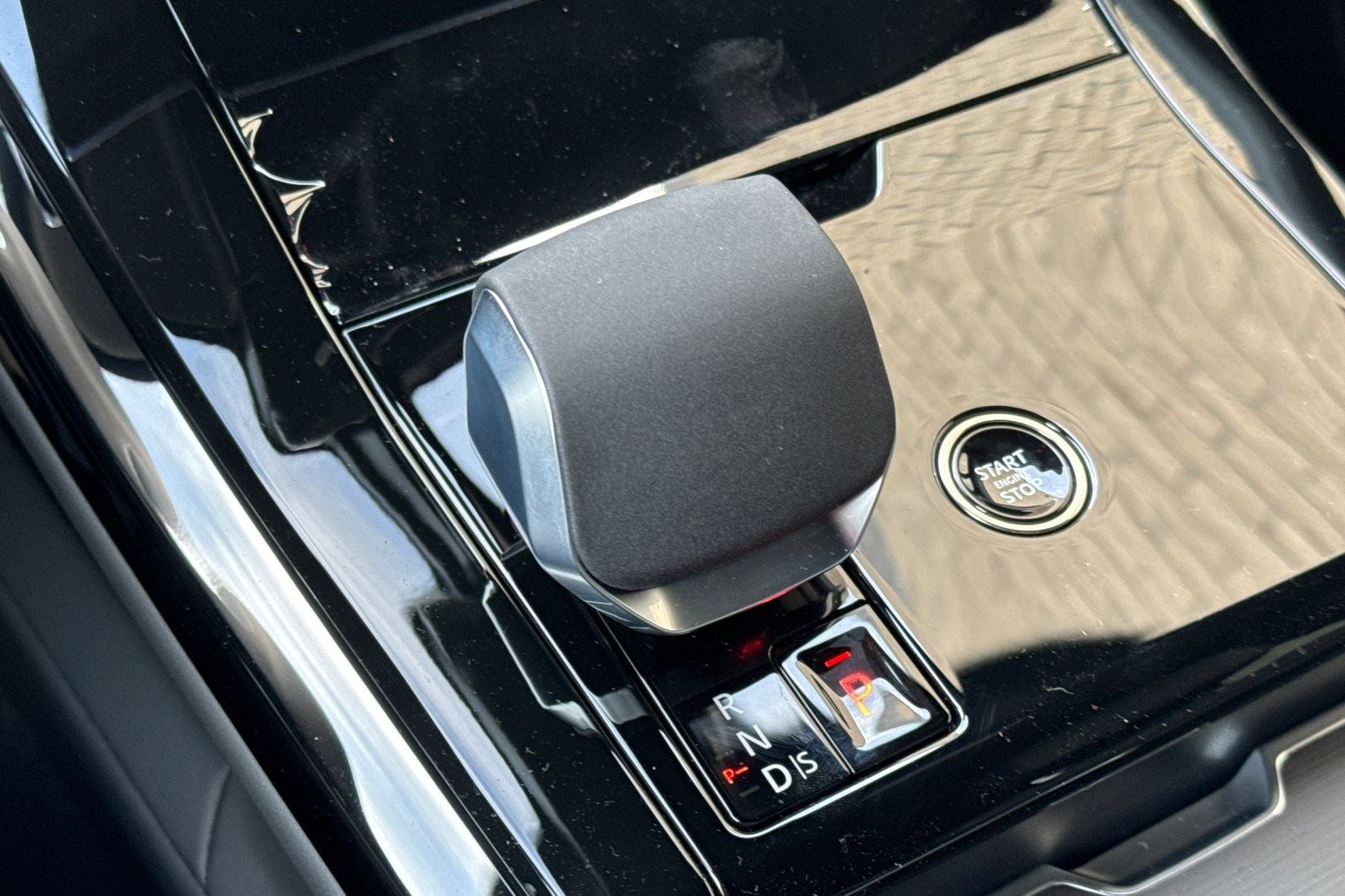 2026 Land Rover Range Rover Sport Dynamic SE