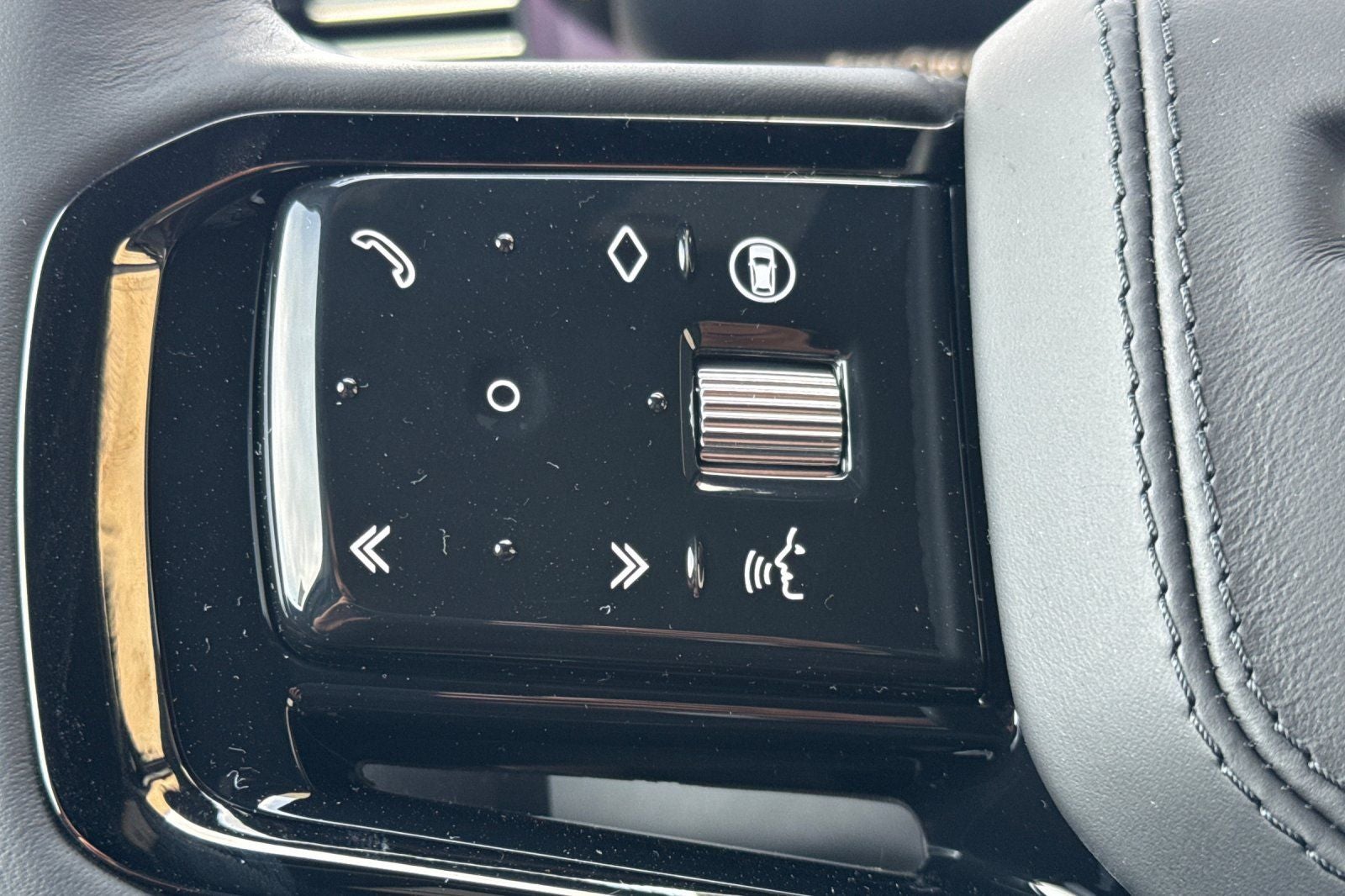 2026 Land Rover Range Rover Sport Dynamic SE