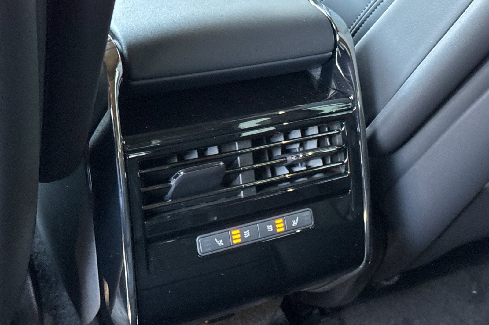 2026 Land Rover Range Rover Sport Dynamic SE