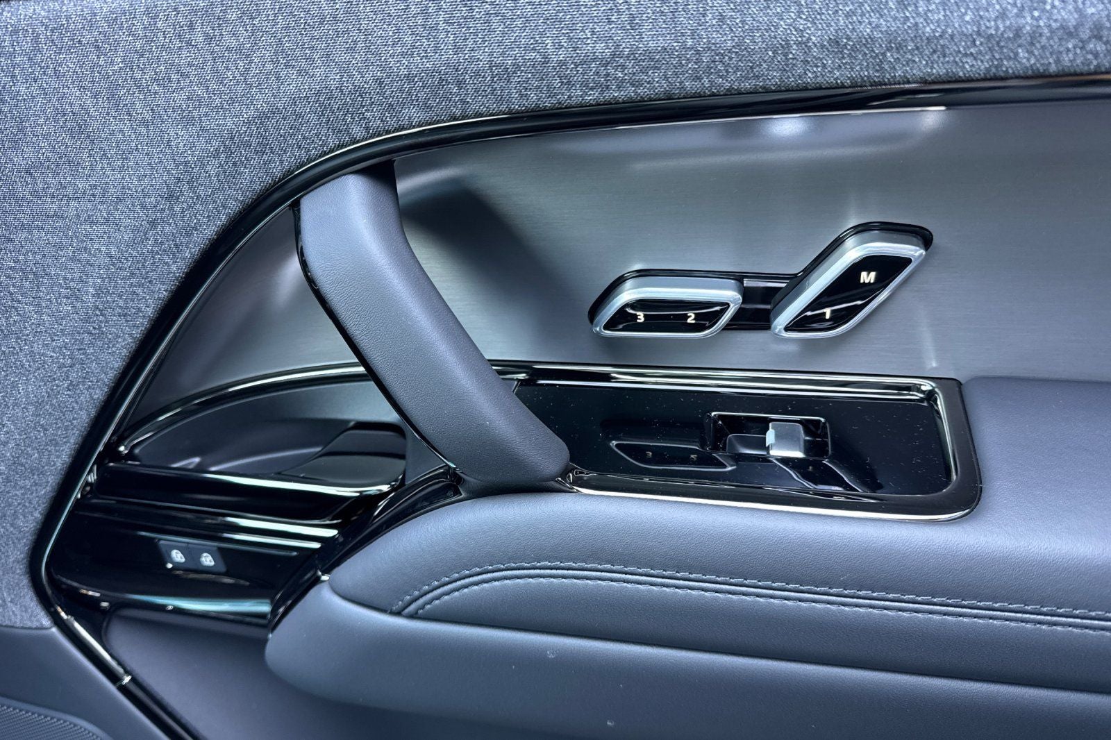 2026 Land Rover Range Rover Sport Dynamic SE