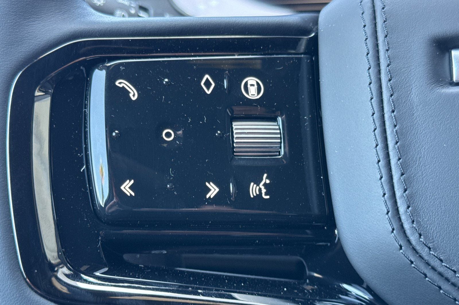 2026 Land Rover Range Rover Sport Dynamic SE