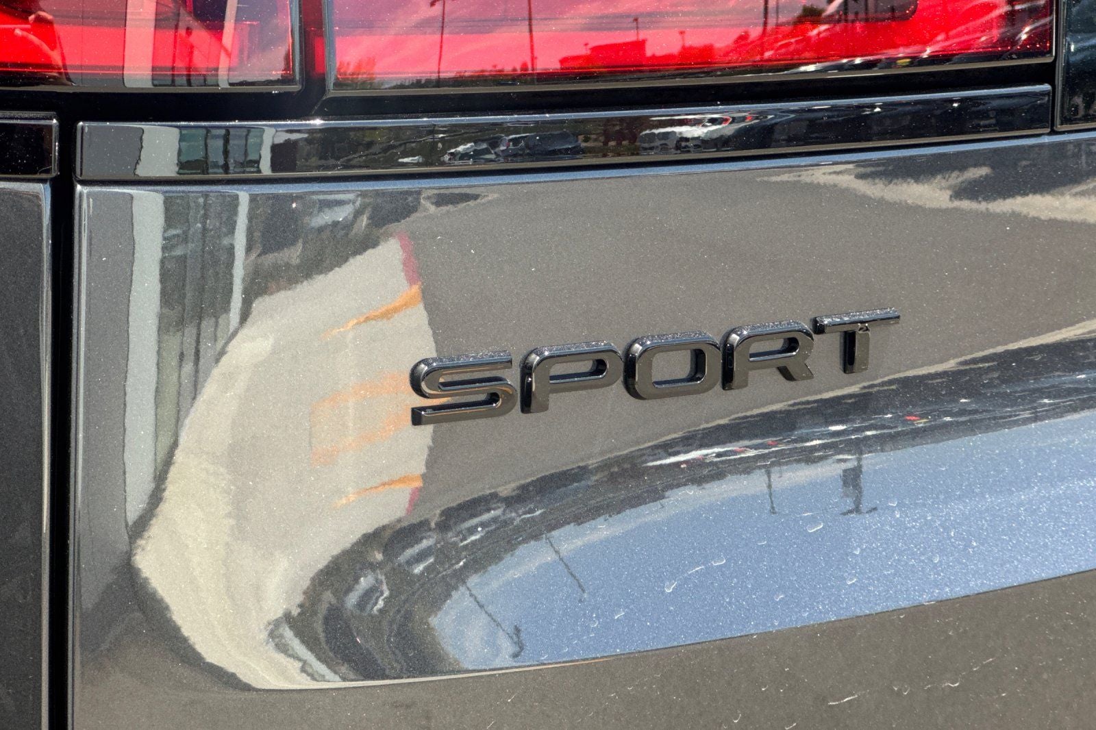 2026 Land Rover Range Rover Sport Dynamic SE