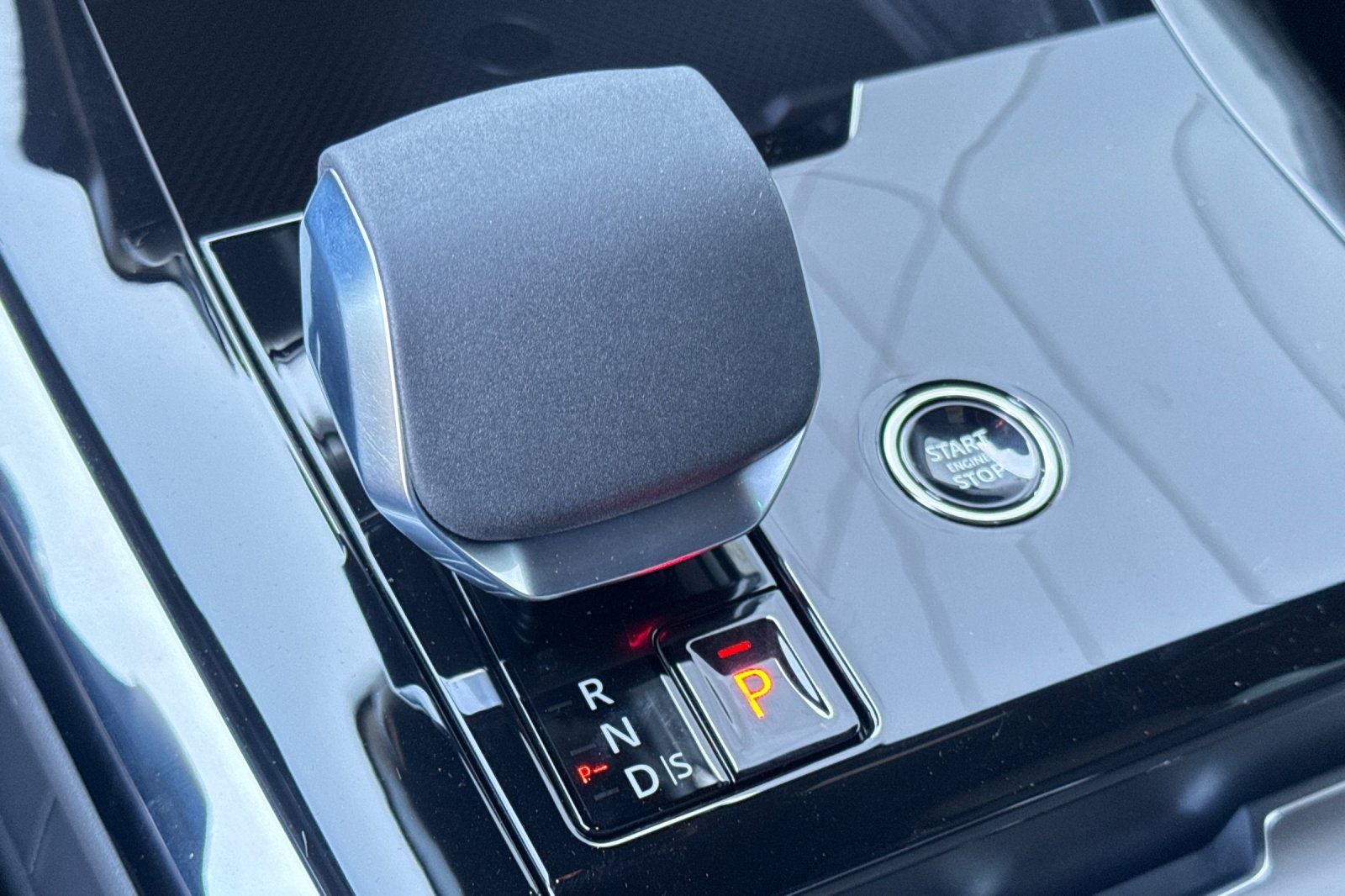 2026 Land Rover Range Rover Sport Dynamic SE