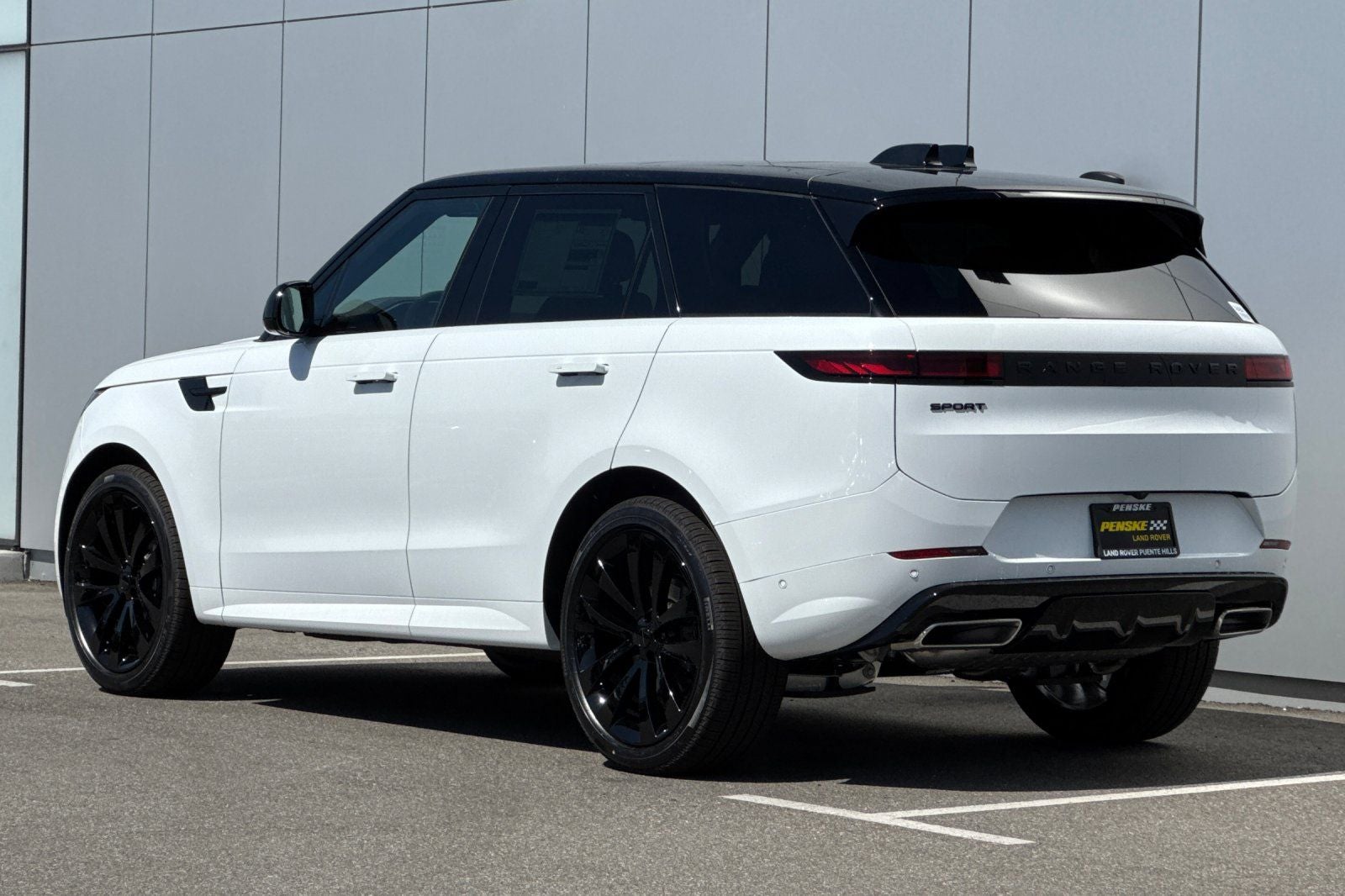 2026 Land Rover Range Rover Sport Dynamic SE