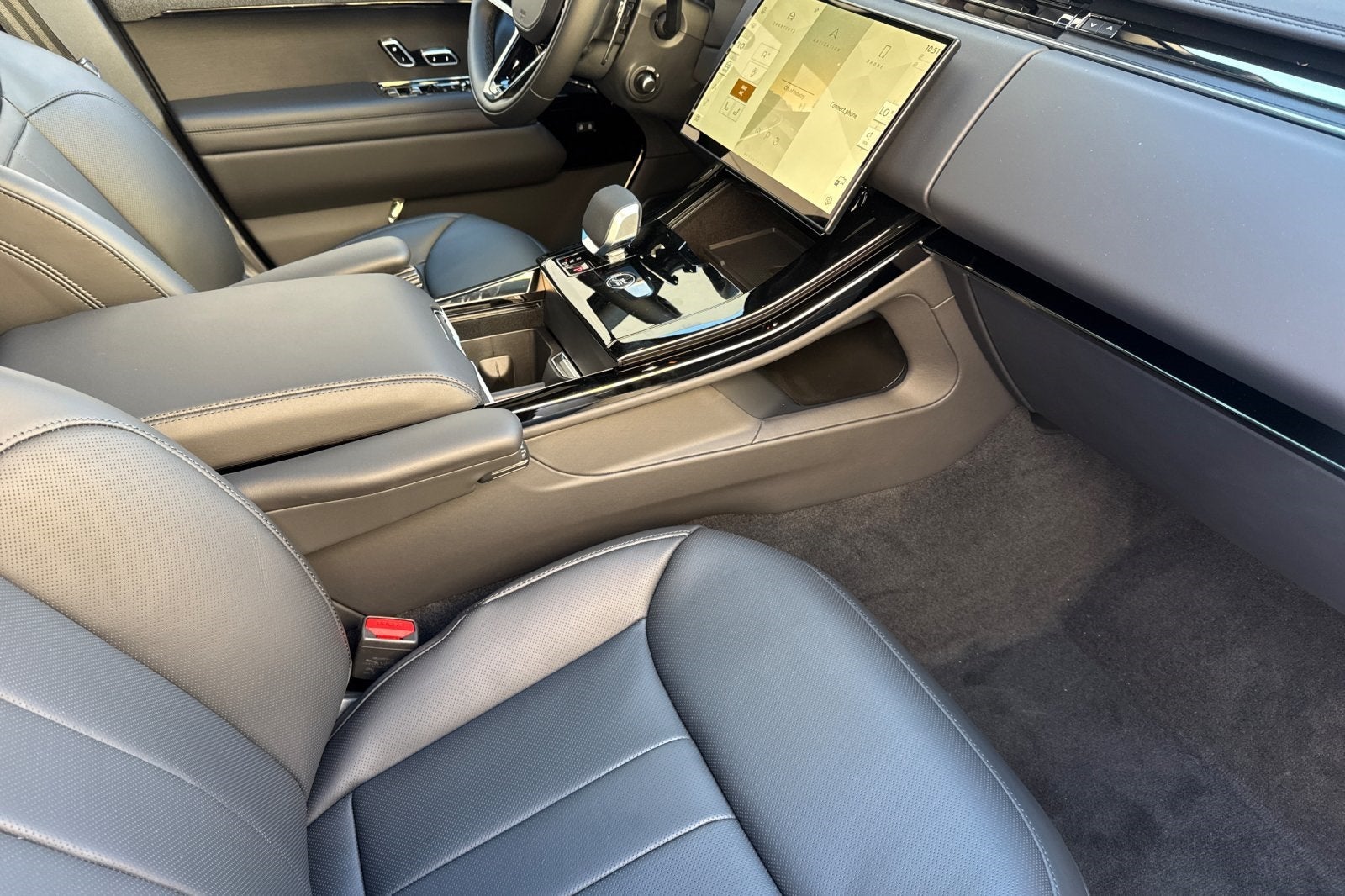 2026 Land Rover Range Rover Sport Dynamic SE