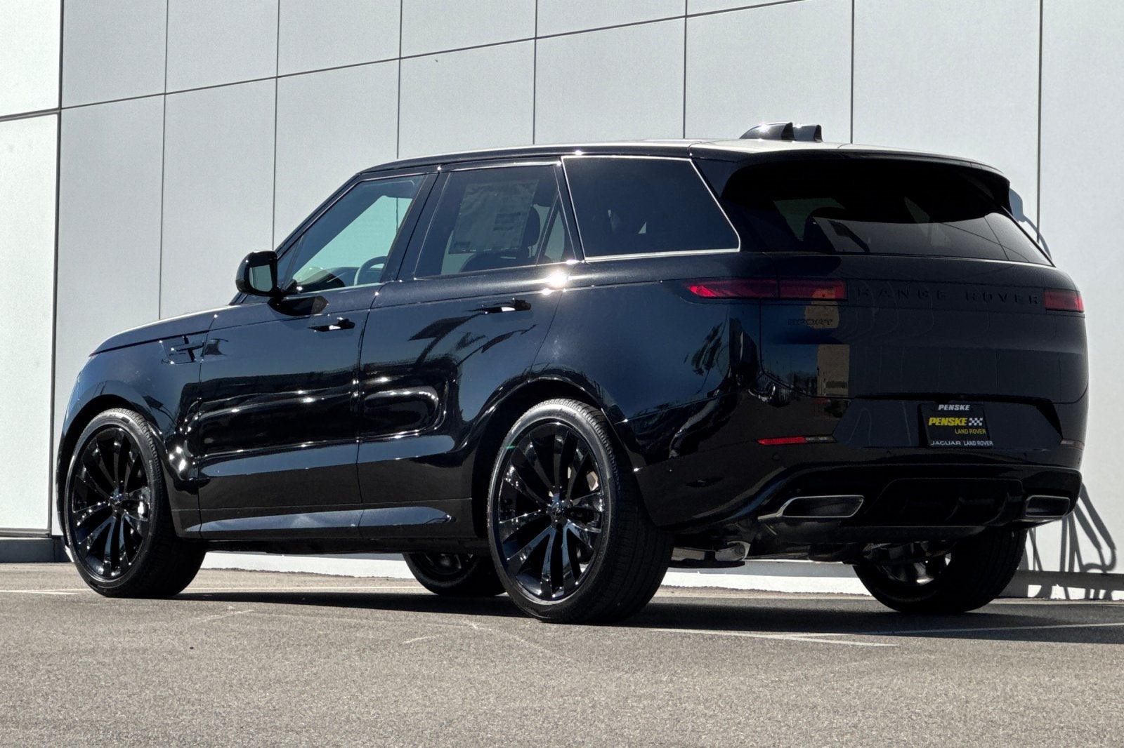 2026 Land Rover Range Rover Sport Dynamic SE
