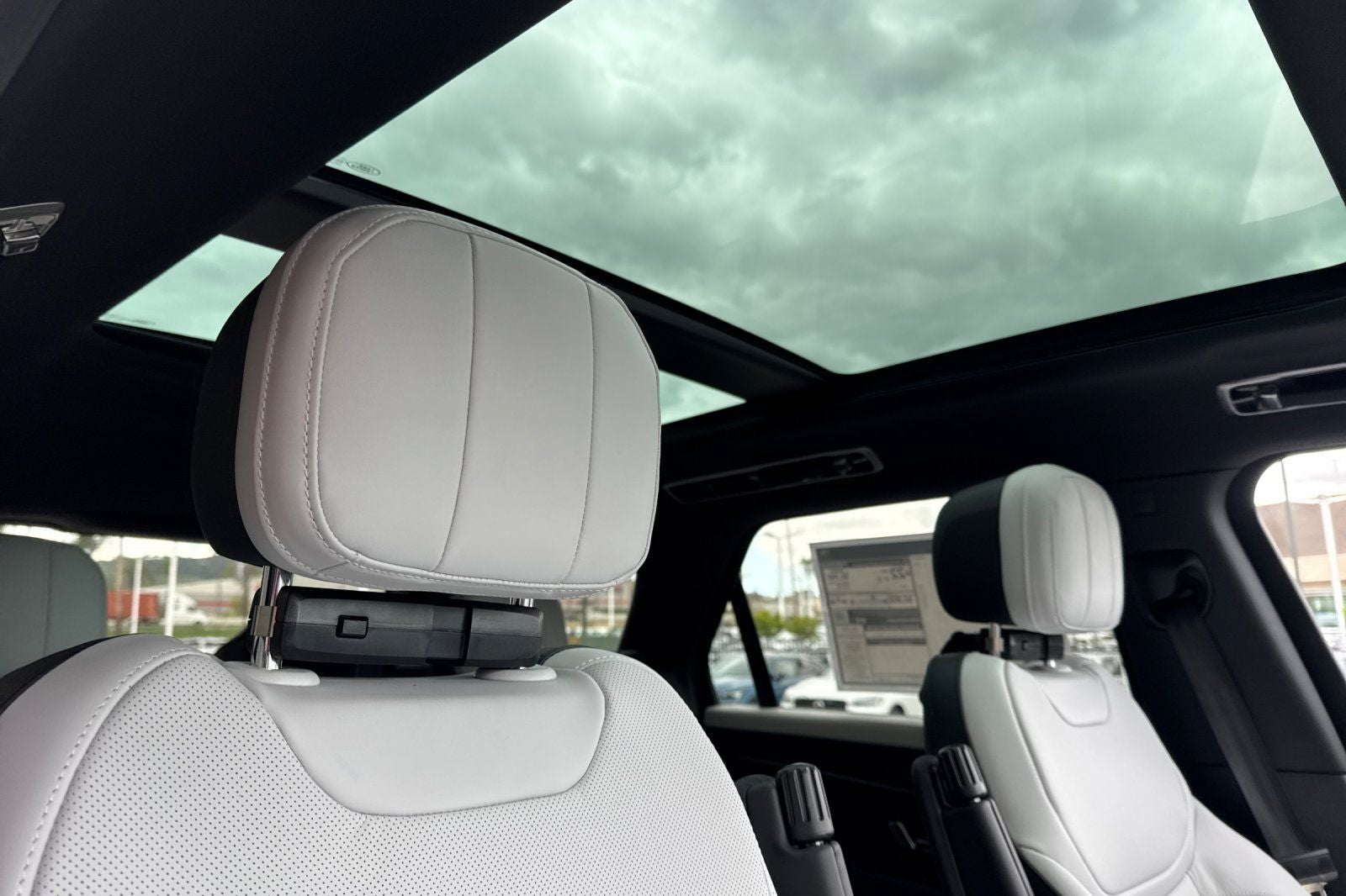 2026 Land Rover Range Rover Sport Dynamic SE