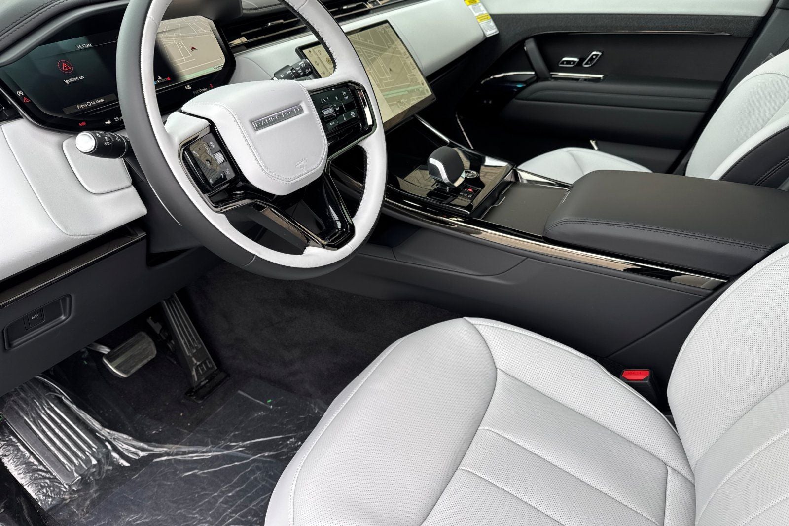 2026 Land Rover Range Rover Sport Dynamic SE