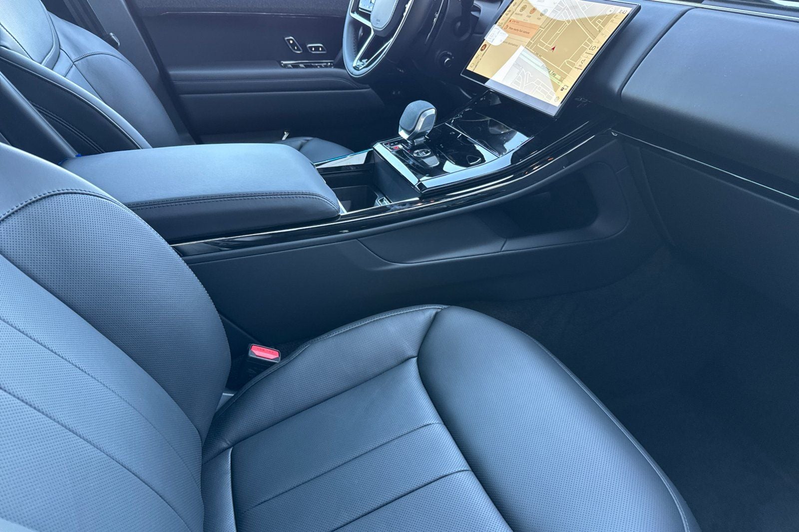 2026 Land Rover Range Rover Sport Dynamic SE