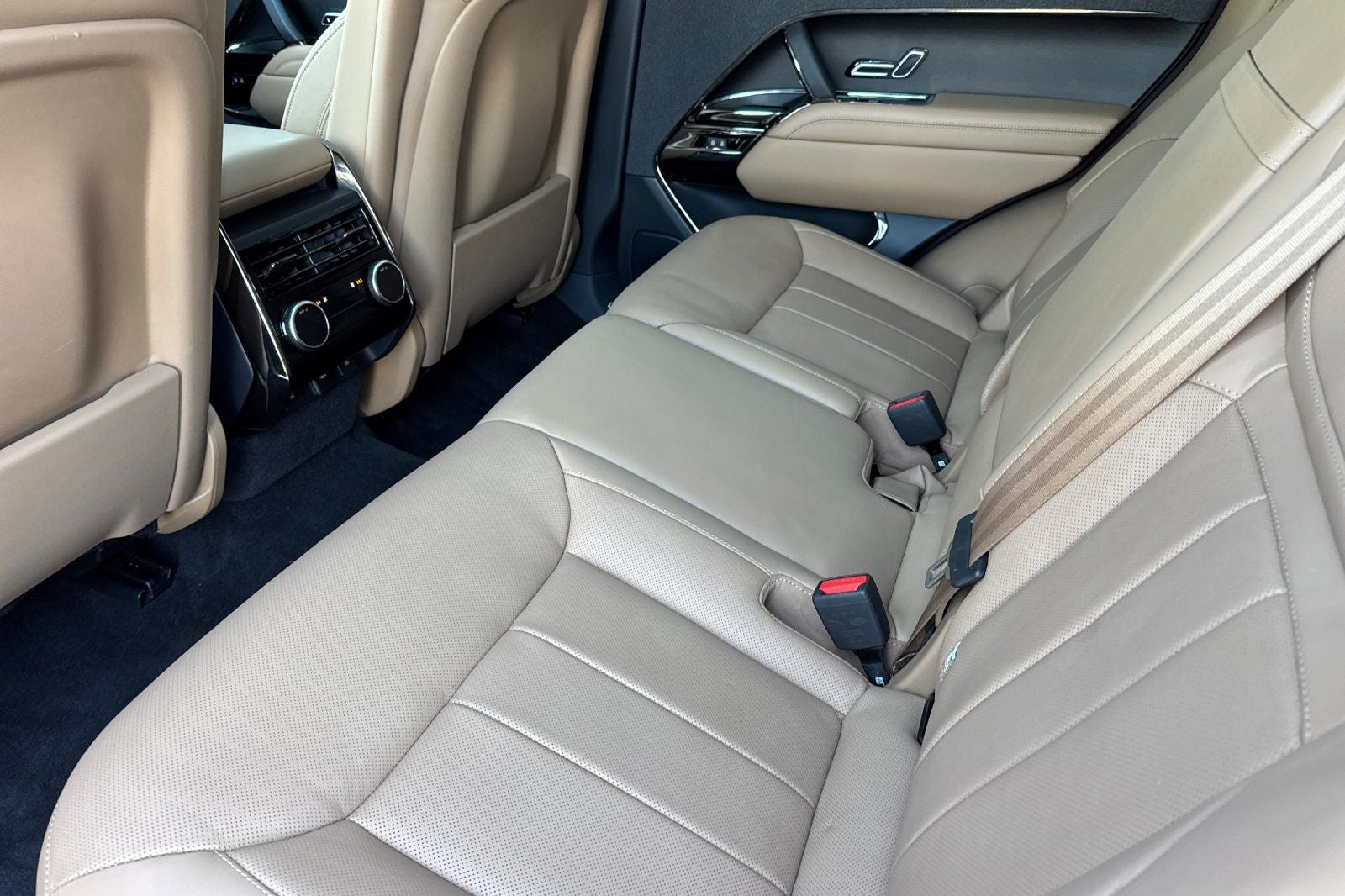 2024 Land Rover Range Rover Sport SE