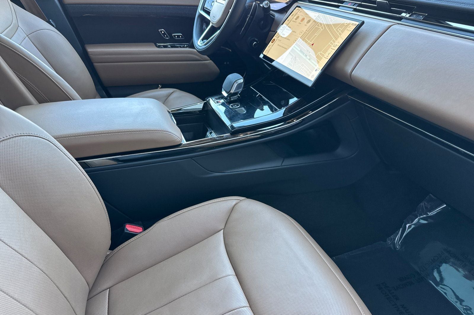 2024 Land Rover Range Rover Sport SE