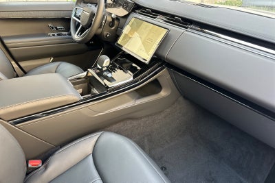 2025 Land Rover Range Rover Sport SE
