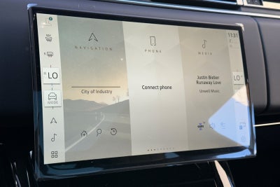 2025 Land Rover Range Rover Sport SE