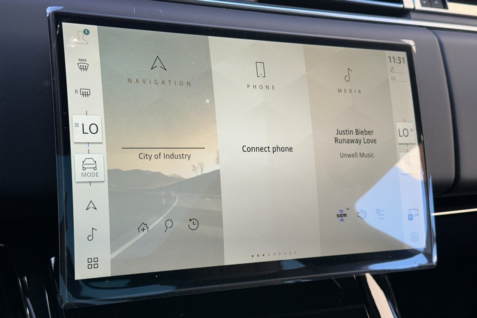 2025 Land Rover Range Rover Sport SE