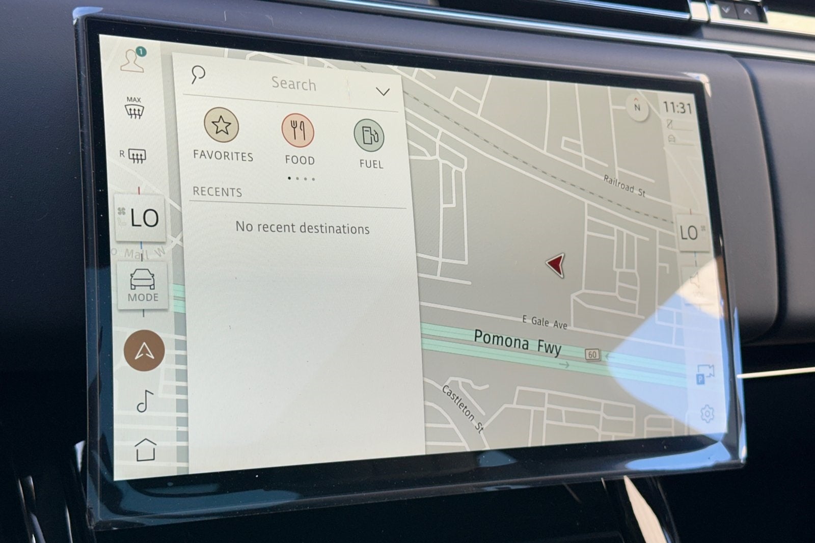 2025 Land Rover Range Rover Sport SE