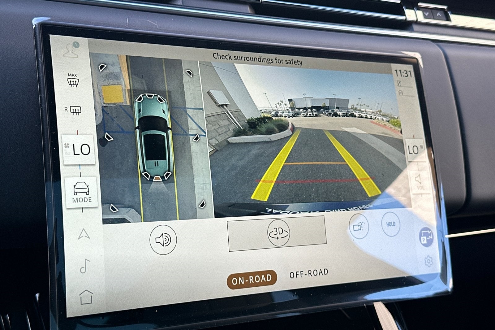 2025 Land Rover Range Rover Sport SE