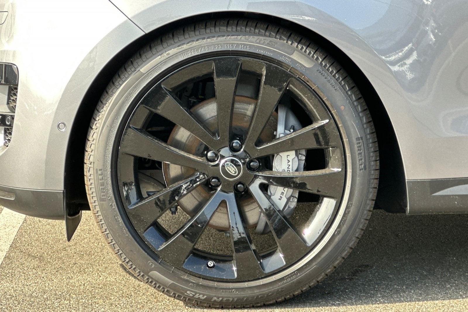 2025 Land Rover Range Rover Sport SE