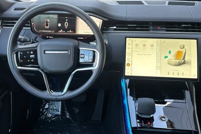 2026 Land Rover Range Rover Sport SE