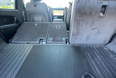 2026 Land Rover Range Rover Sport SE