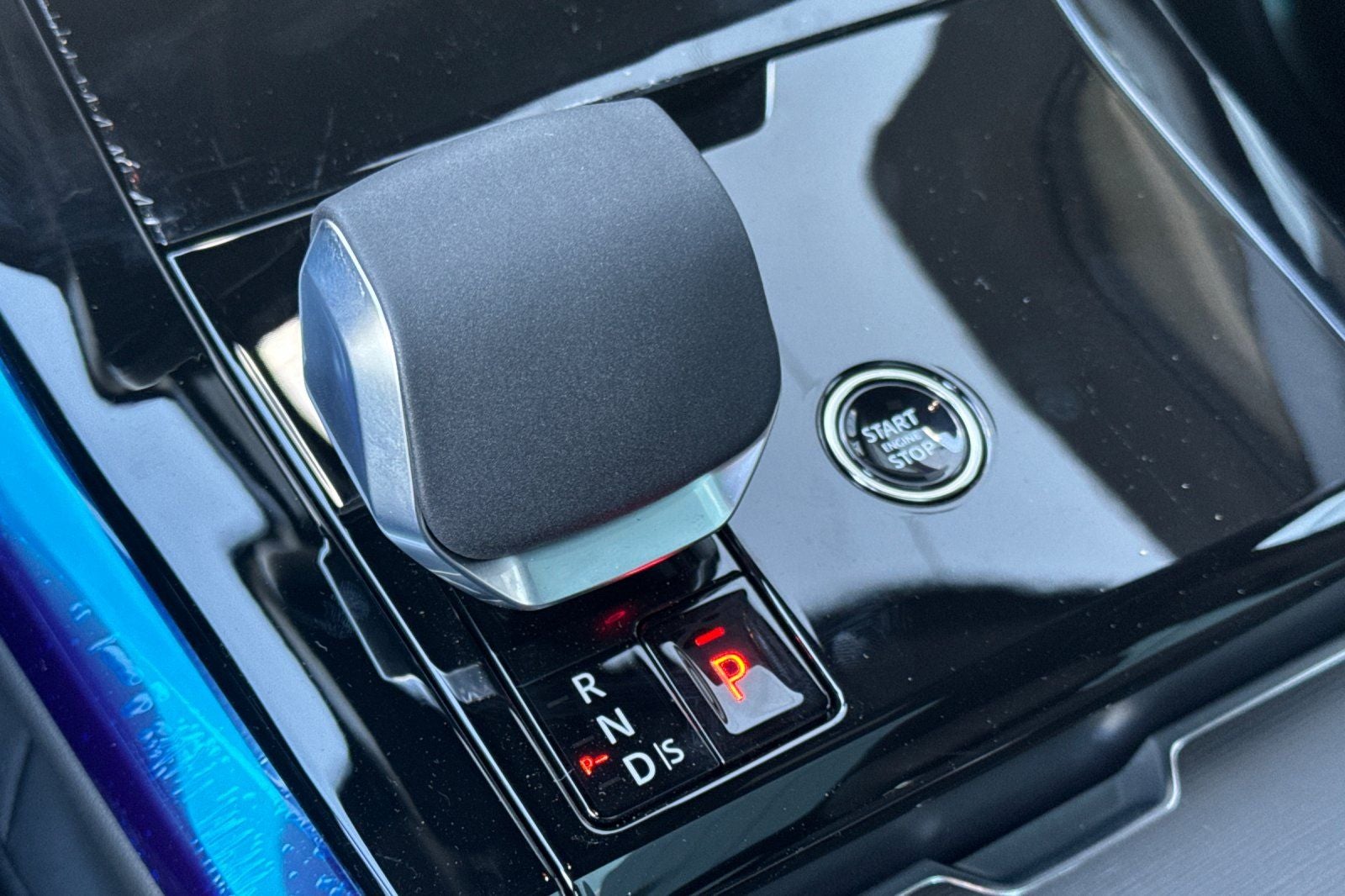 2026 Land Rover Range Rover Sport SE
