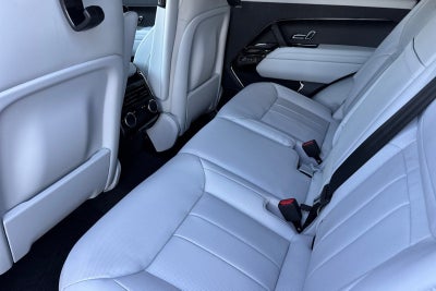 2026 Land Rover Range Rover Sport SE