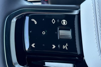 2026 Land Rover Range Rover Sport SE